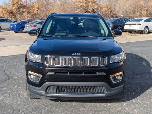 Used 2019 Jeep Compass Limited image 11