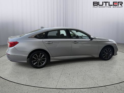Used 2021 Honda Accord EX-L image 5