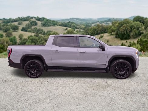 Used 2026 GMC Sierra EV Elevation AWD/4WD image 12