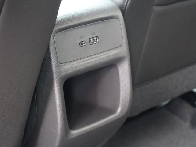 New 2026 Buick Envista Sport Touring FWD image 16