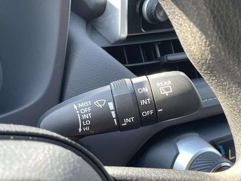 Used 2023 Toyota RAV4 XLE AWD/4WD image 28