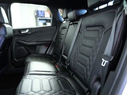 Certified 2024 Ford Escape ST-Line Elite w/ Premium Technology Package AWD/4WD image 14
