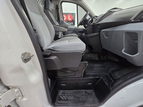 Used 2018 Ford Transit 150 130 Low Roof RWD image 16