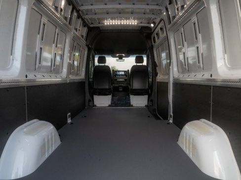 New 2025 Mercedes-Benz Sprinter 2500 image 11