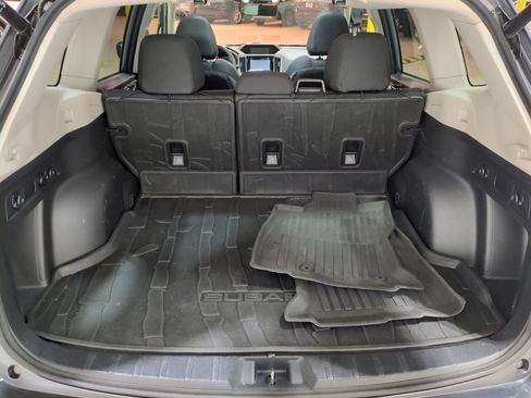 Used 2022 Subaru Forester Premium AWD/4WD image 12