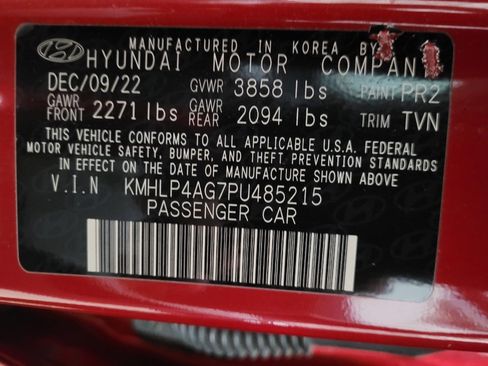 Used 2023 Hyundai Elantra Limited image 33