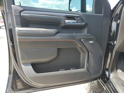 Used 2024 GMC Sierra 3500 AT4 w/ AT4 Premium Plus Package AWD/4WD image 22