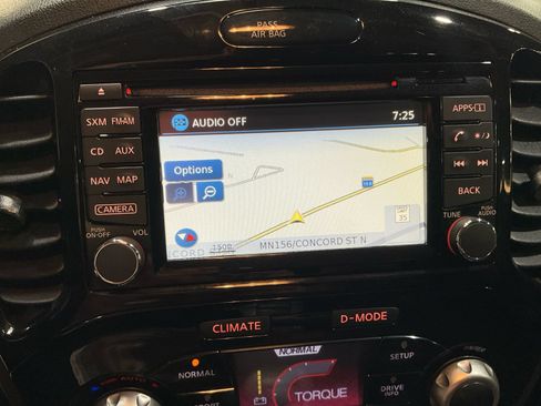 Used 2014 Nissan Juke SV w/ Navigation Package AWD/4WD image 25