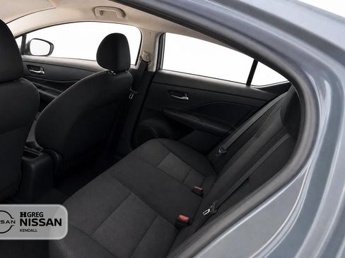 Used 2024 Nissan Sentra SR FWD image 16