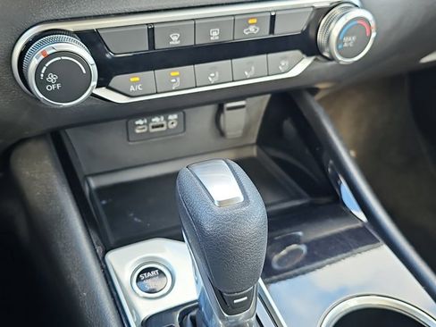 Certified 2024 Nissan Altima 2.5 SV image 17