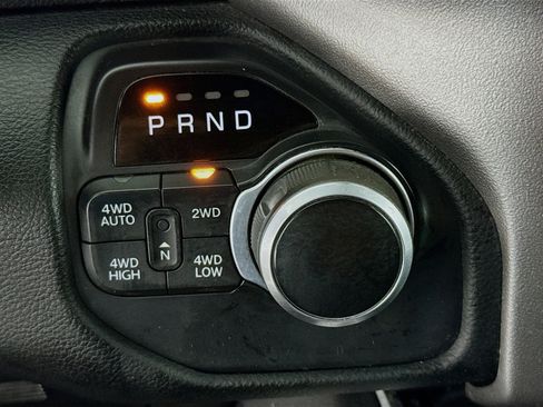 Used 2019 RAM 1500 Big Horn image 19