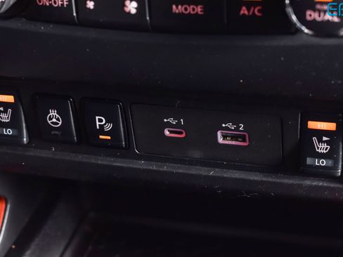 Used 2023 Nissan Frontier PRO-4X w/ Pro Convenience Package AWD/4WD image 29