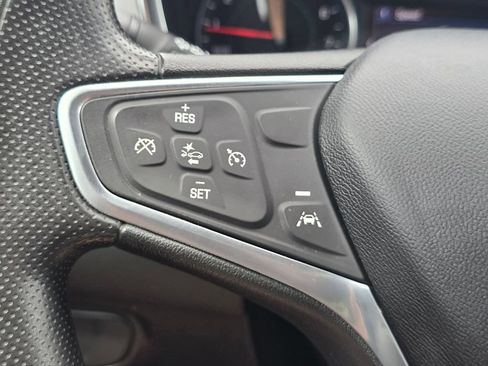 Used 2022 Chevrolet Equinox LT FWD image 29