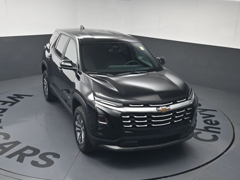 Used 2026 Chevrolet Equinox LT FWD image 31