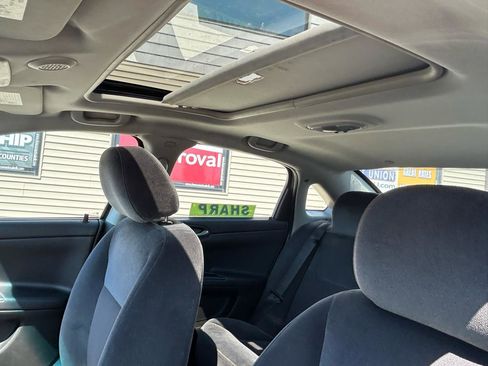 Used 2013 Chevrolet Impala LT w/ LT Sunroof Package FWD image 17
