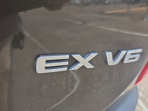 Used 2020 Kia Telluride EX FWD image 17