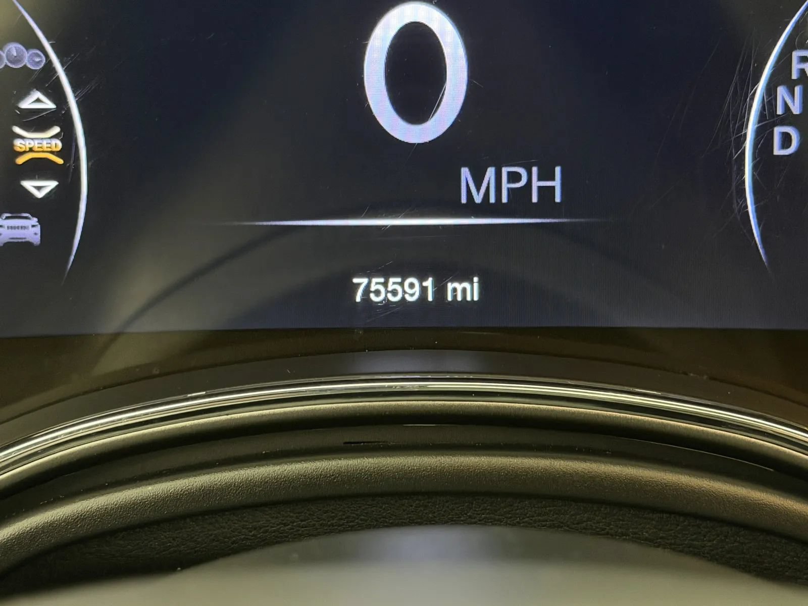 Used 2018 Jeep Grand Cherokee Altitude AWD/4WD image 13