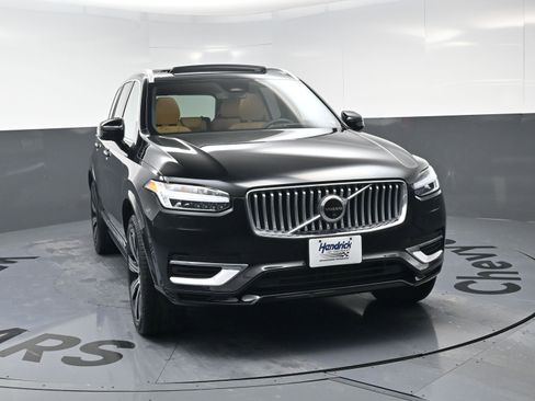 Used 2024 Volvo XC90 T8 Ultimate w/ Protection Package Premier image 6