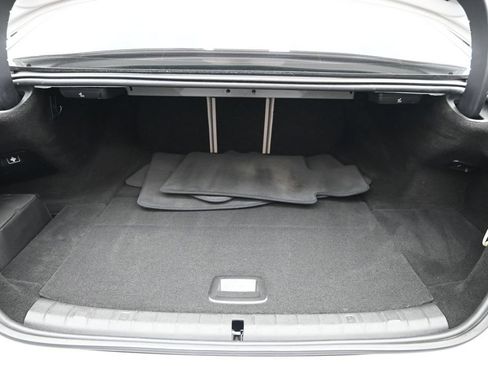 Used 2019 BMW 530e w/ Convenience Package RWD image 27