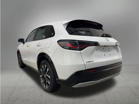 New 2026 Honda HR-V EX-L image 3