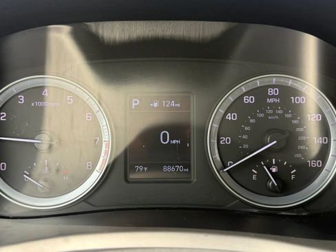 Used 2018 Hyundai Sonata SE FWD image 19