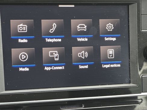 Used 2024 Volkswagen Taos S image 28