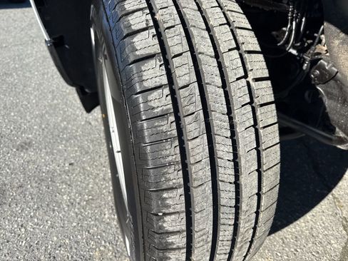 Used 2022 Chevrolet Silverado 1500 W/T w/ WT Value Package image 26