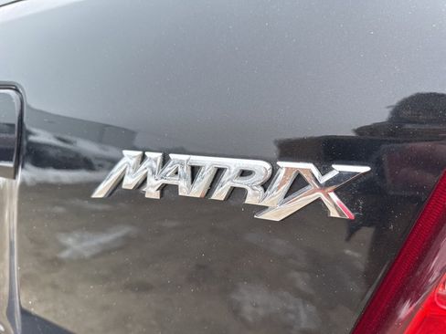 Used 2010 Toyota Matrix image 41