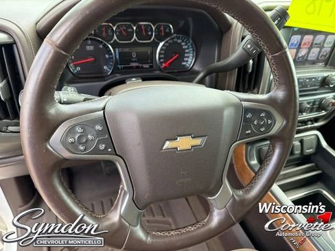 Used 2017 Chevrolet Silverado 1500 LTZ w/ Sport Package AWD/4WD image 11