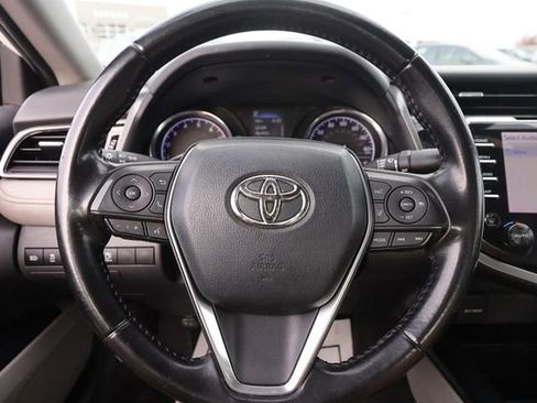Used 2019 Toyota Camry SE w/ Audio Package image 11