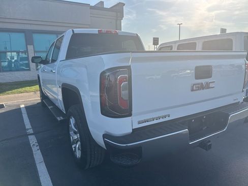 Used 2018 GMC Sierra 1500 SLT w/ SLT Premium Package AWD/4WD image 6