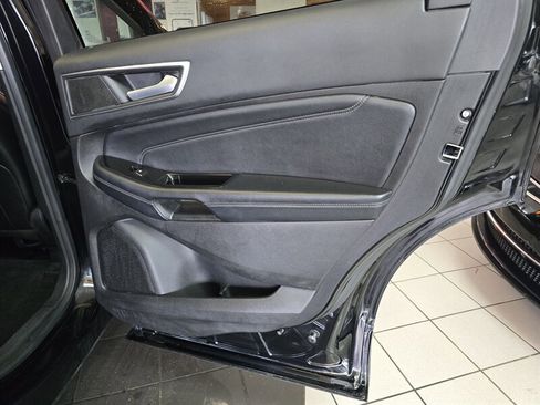 Used 2016 Ford Edge Titanium w/ Canadian Touring Package image 20