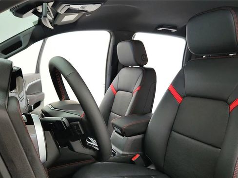 New 2026 Chevrolet Colorado Z71 w/ Technology Package image 27