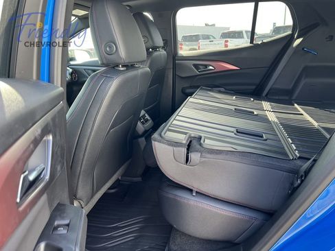 New 2026 Chevrolet Equinox EV RS AWD/4WD image 5