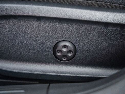 Used 2024 Mercedes-Benz CLA 35 AMG 4MATIC image 36