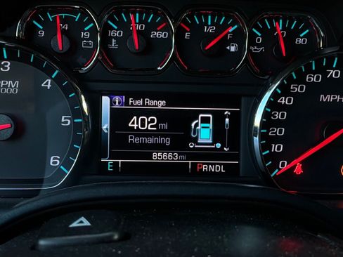 Used 2018 Chevrolet Silverado 1500 LT w/ All Star Edition AWD/4WD image 41