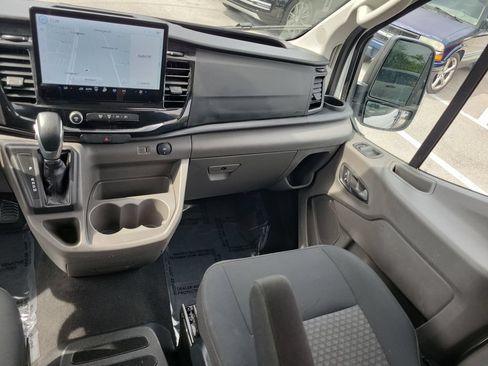 Used 2023 Ford Transit 350 XLT RWD image 30