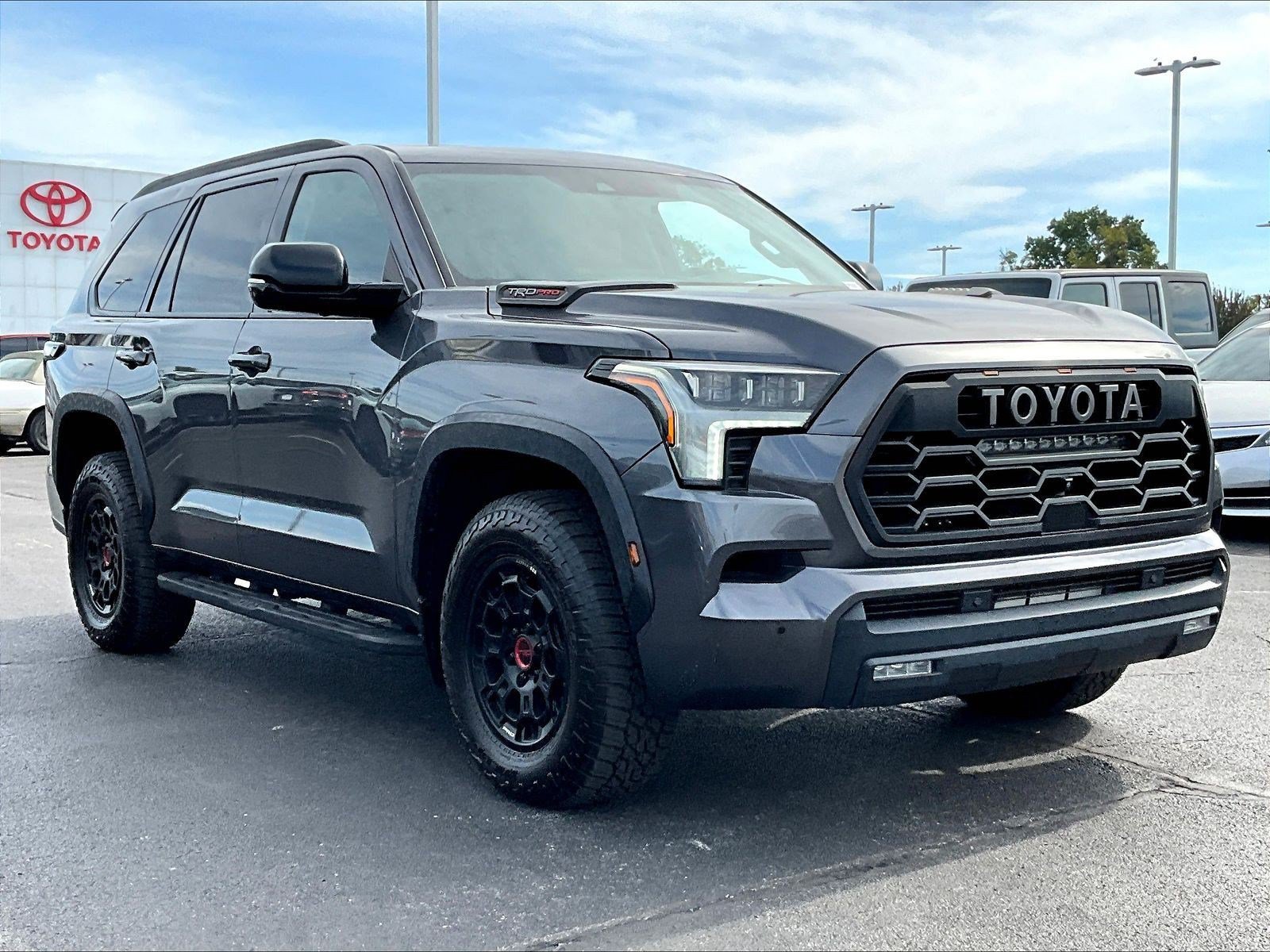 Used 2023 Toyota Sequoia TRD Pro AWD/4WD image 3