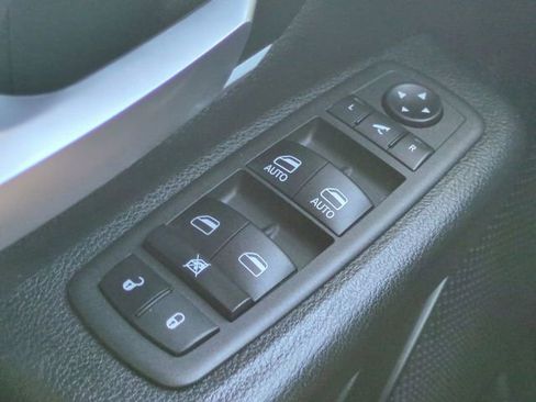 Used 2023 RAM 1500 Big Horn AWD/4WD image 24