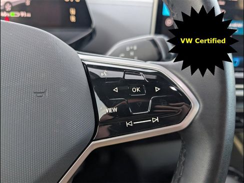Certified 2024 Volkswagen ID.4 Pro image 14