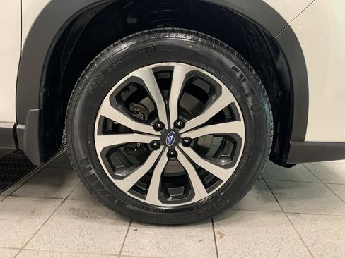 Certified 2022 Subaru Forester Limited w/ Popular Package #3 image 27