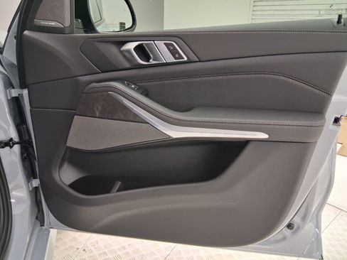 New 2026 BMW X5 sDrive40i w/ M Sport Package RWD image 32