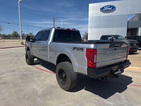 Used 2022 Ford F250 Lariat w/ Lariat Ultimate Package image 8