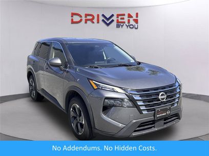 Used 2024 Nissan Rogue SV