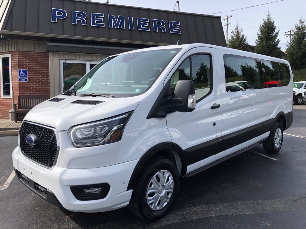 Used 2023 Ford Transit 350 XLT RWD image 10