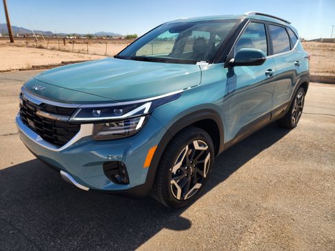 New 2026 Kia Seltos SX image 3