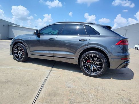 Used 2021 Audi Q8 Premium Plus w/ Premium Plus Package AWD/4WD image 5