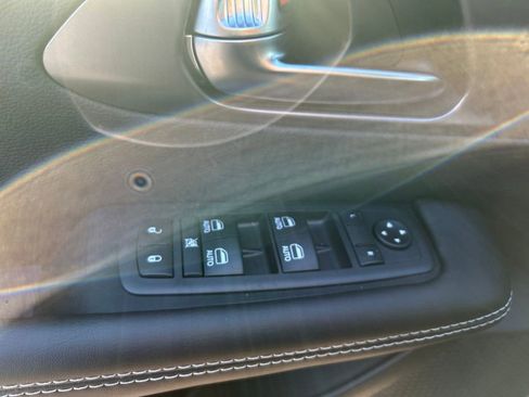 New 2026 Chrysler Pacifica Select image 12