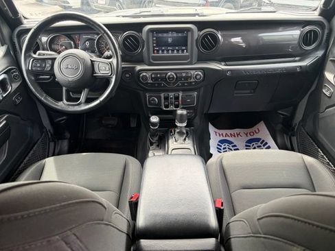 Used 2021 Jeep Wrangler Unlimited Sport AWD/4WD image 32