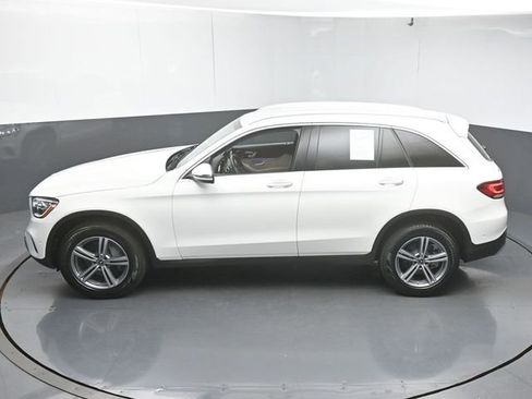 Used 2022 Mercedes-Benz GLC 300 GLC 300 w/ Premium Package Lite image 42